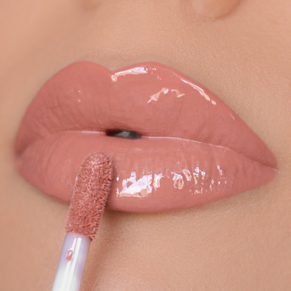 Bebella Level Up Luxe Lip Gloss